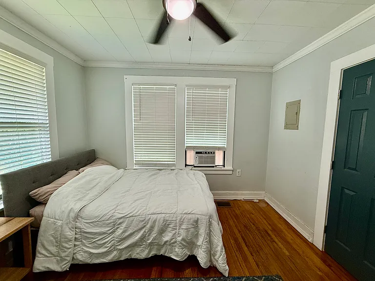 2624 W Desoto St #A — Photo 17