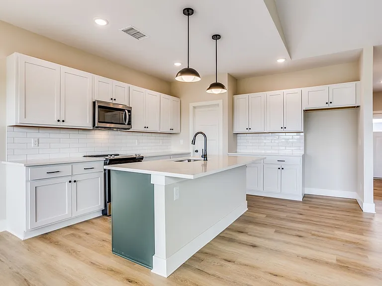 1025 W Long Path St — Photo 11