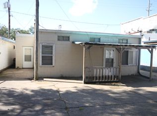 2007 SE 6th St #B, Des Moines, IA 50315