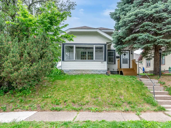 2012 Lorton Ave, Davenport, IA 52803