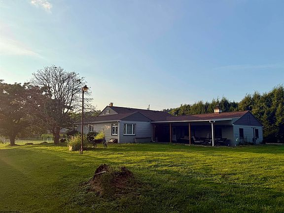 4th image of 3 Erwin Ln