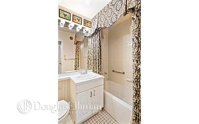 Sold by Douglas Elliman | media 14