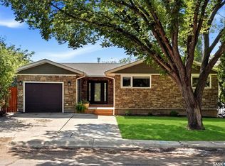 19 Empress Dr, Regina, SK S4T6M7