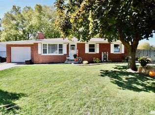 5821 N Cord Ct, Peoria Heights, IL 61616