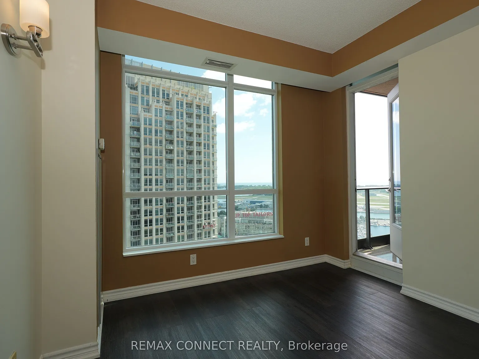 2 bed, $2,700 — Photo 2