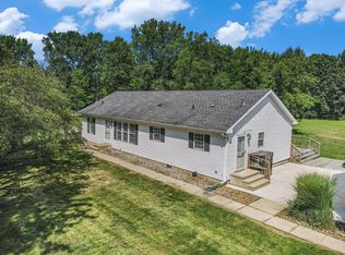 56883 Pulver Rd, Three Rivers, MI 49093