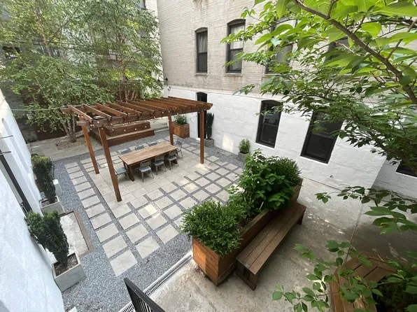 24-75 38th Street image 7 of 17