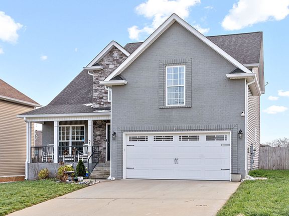 3rd image of 1123 Hilliard Ln