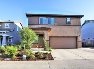 8208 Rick Chapman Way, Elk Grove, CA 95624