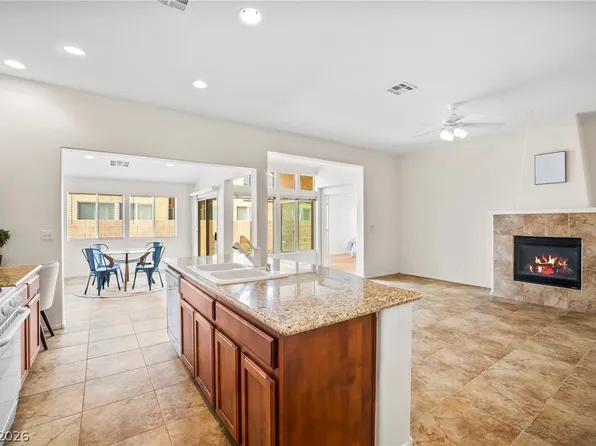 3429 Glacial Lake St, Las Vegas, NV 89122