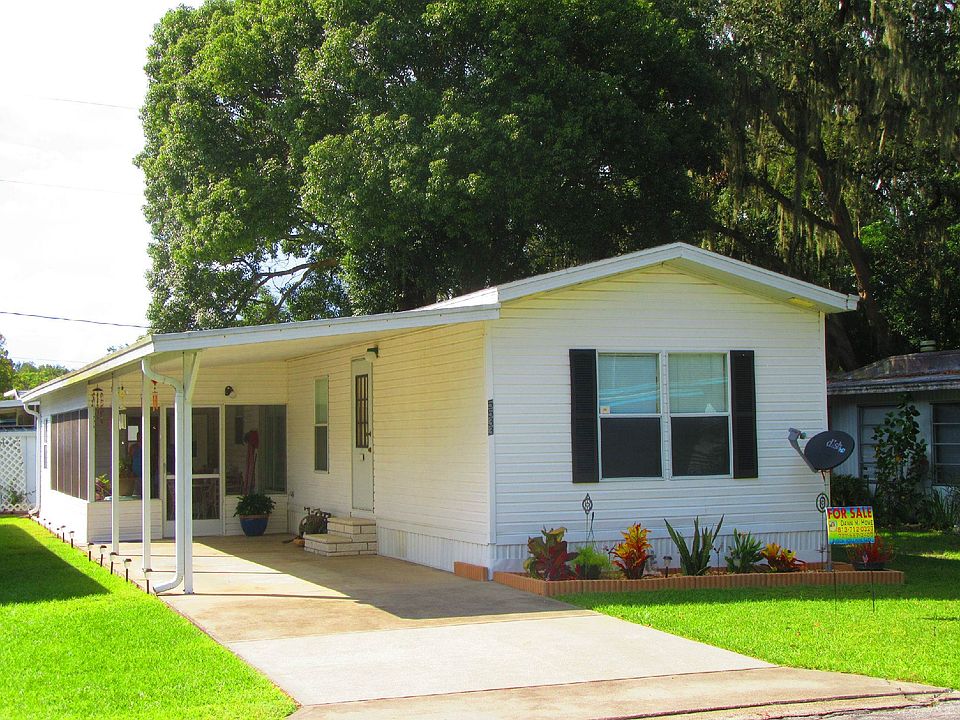 5533 Annette St. in Zephyrhills Fl.