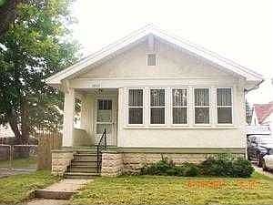 1st image of 3935 Woodhaven Dr