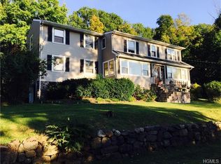 443 Greenbush Rd, Blauvelt, NY 10913