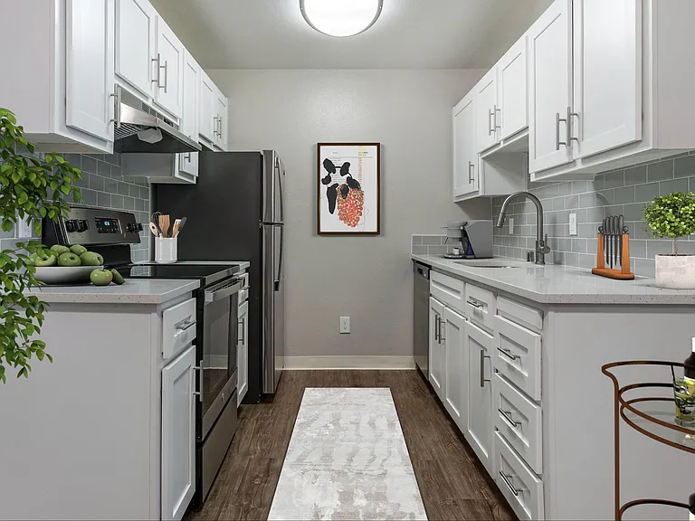 Portofino Apartments — Photo 5