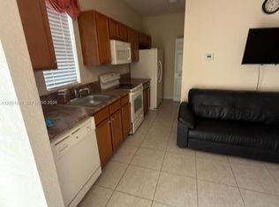 16961 SW 90th Ter, Miami, FL 33196