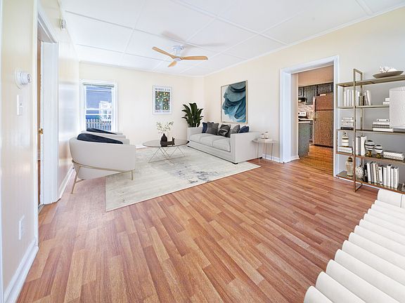 Living Room - digitally staged