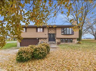 53 5th St, West Point, IA 52656