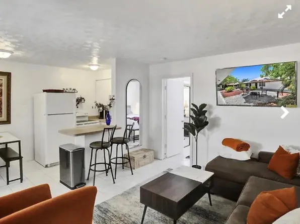 820 NE 16th Ave, Fort Lauderdale, FL