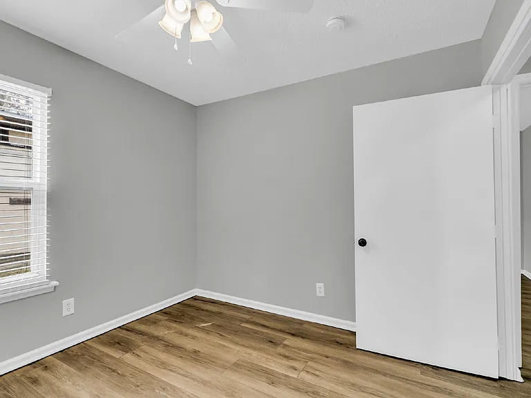123 Peachtree Dr — Photo 26