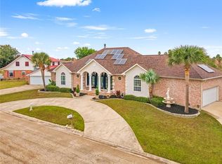 211 Constellation Dr, Slidell, LA 70458