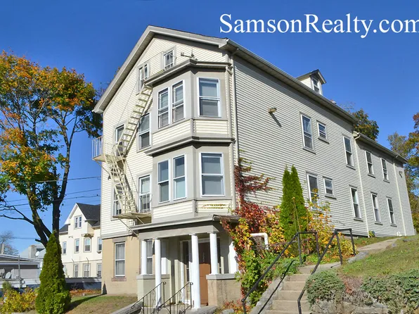 122 Doyle Ave APT 4, Providence, RI 02906