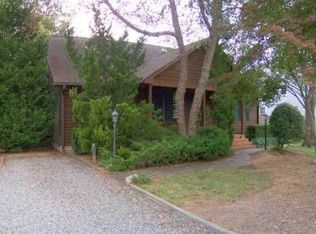 223 Hampton Roads Ave, Hampton, VA 23661