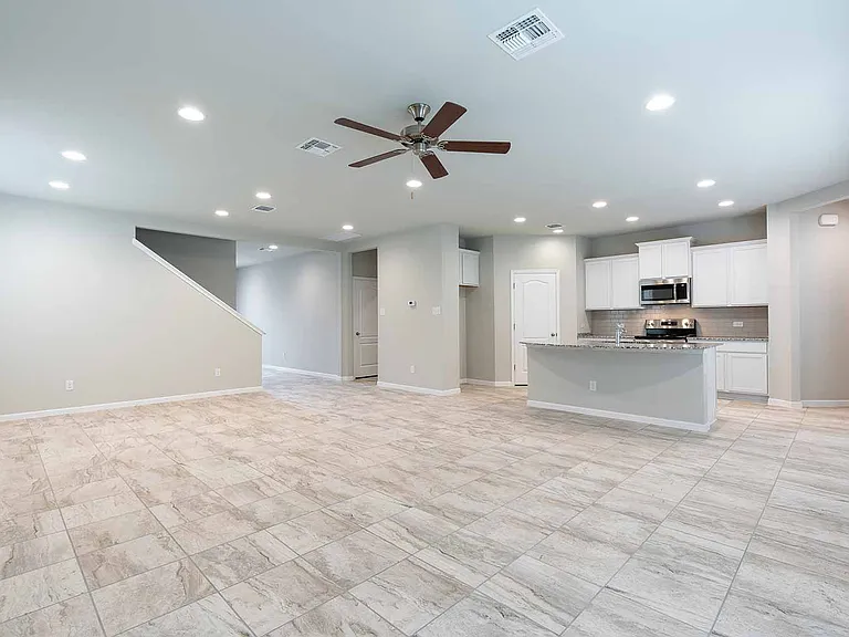 4009 Aransas Dr — Photo 2