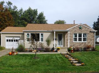 5009 2nd St NW, Canton, OH 44708