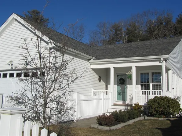 82 Tea Party Cir #82, Holden, MA 01520