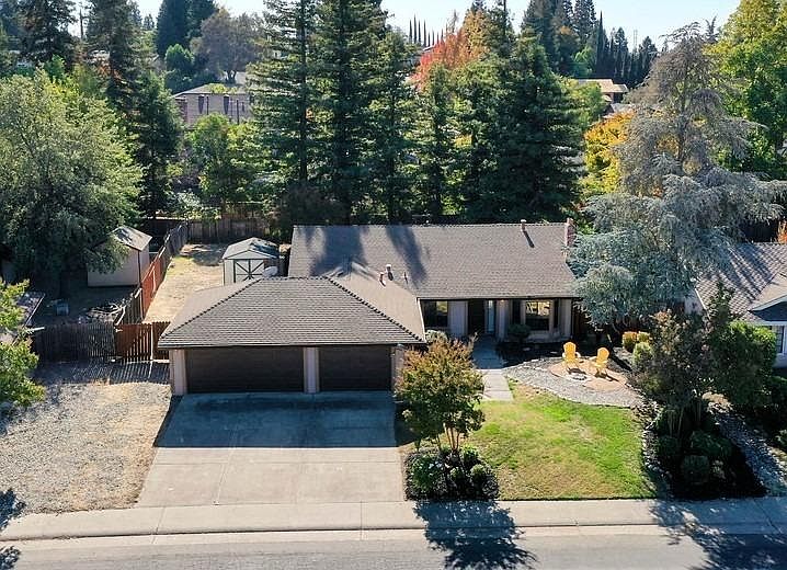 1st image of 109 Cerrito Dr