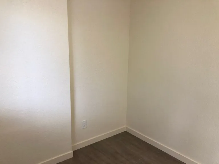 8732 Phinney Ave N #B1 — Photo 34