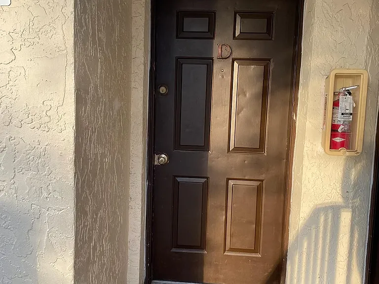 3571 Applewood Ter N #F — Photo 4