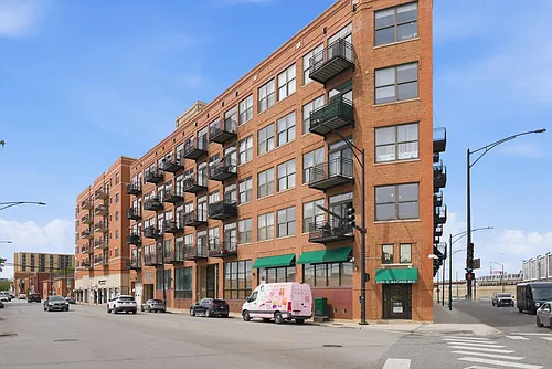 2310 S Canal St #201 Photo 1