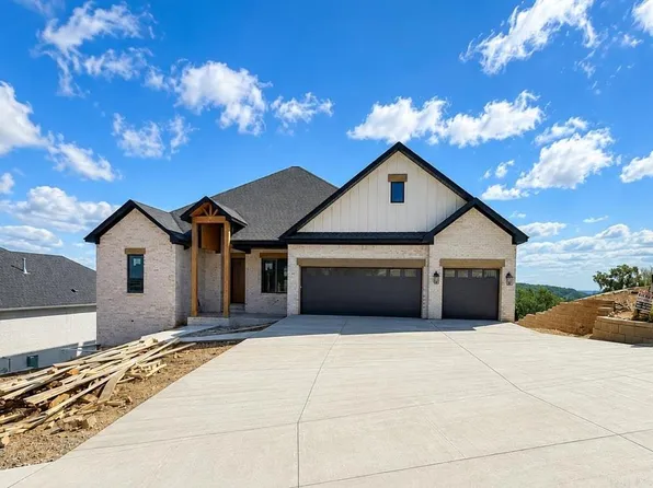 183 Maumelle Valley Dr Lot 95/block 1, Maumelle, AR 72113