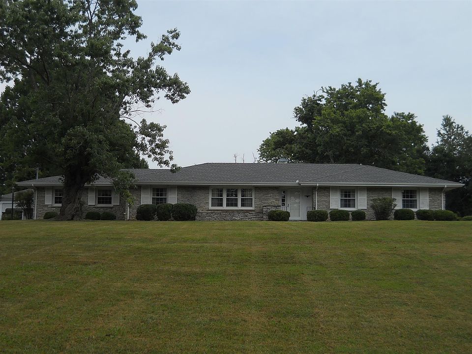 1st image of 207 Orchard Dr