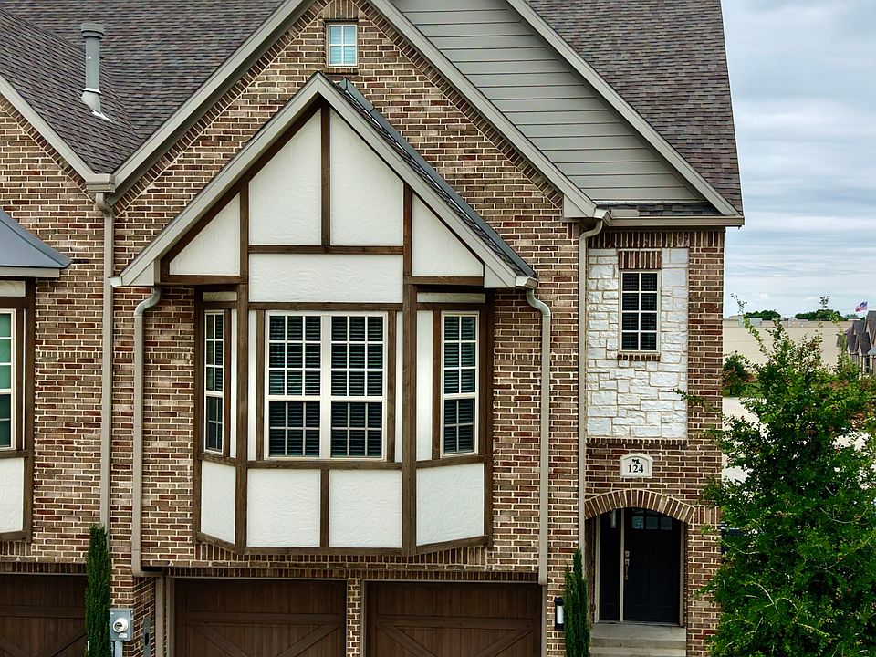 1st image of 124 Canonbury Dr