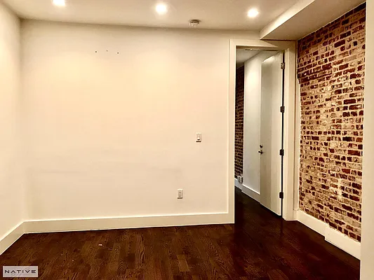 Rented by Native Real Estate LLC | media 29