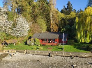 24639 Dockton Rd SW, Vashon, WA 98070