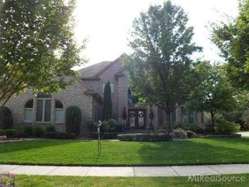 1st image of 53499 Applewood Dr