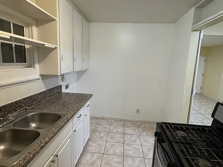 5347 N Olive Ave — Photo 15