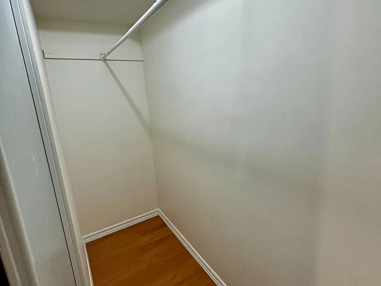 144 Rockwood Cres #BASEMENT — Photo 9