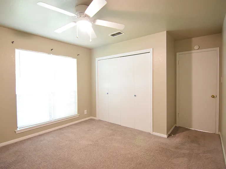 4514 Lone Star Trl — Photo 11
