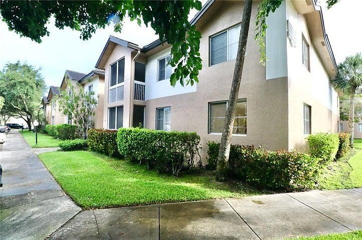 1st image of 9811 Westview Dr #9