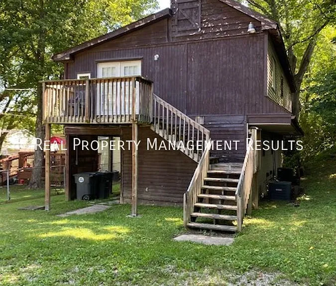 409 S Bosse Ave #B — Photo 1