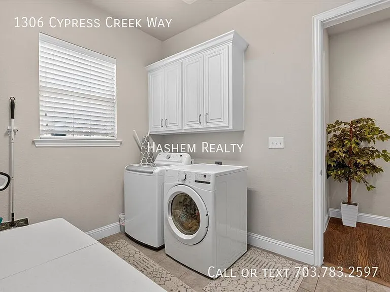 1306 Cypress Creek Way — Photo 26
