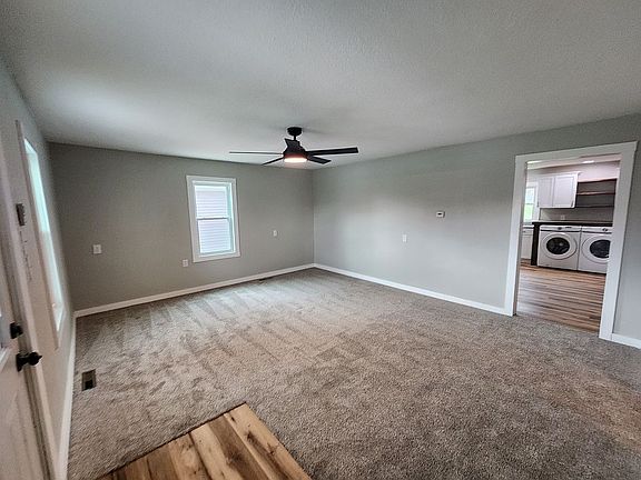 5th image of 107 E Herriman St