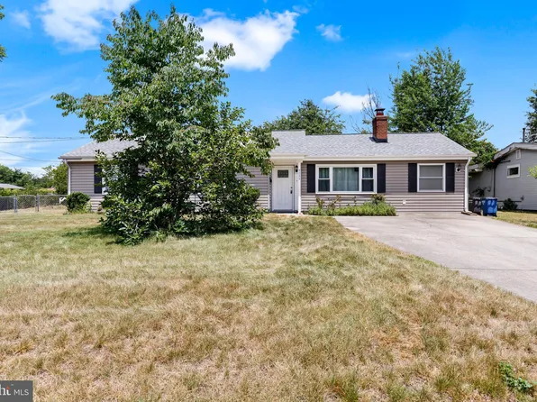 6205 Apache St, Springfield, VA 22150