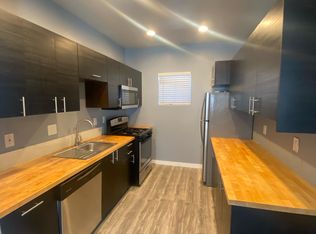 637 Linden Ave #1/2, Long Beach, CA 90802