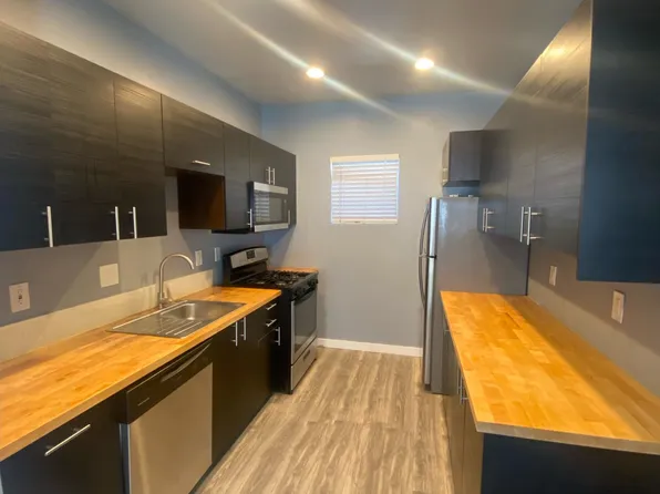 637 Linden Ave #1/2, Long Beach, CA 90802