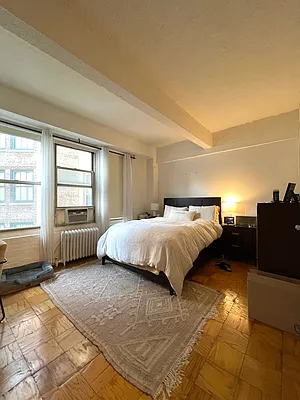 Rented by Douglas Elliman | media 3